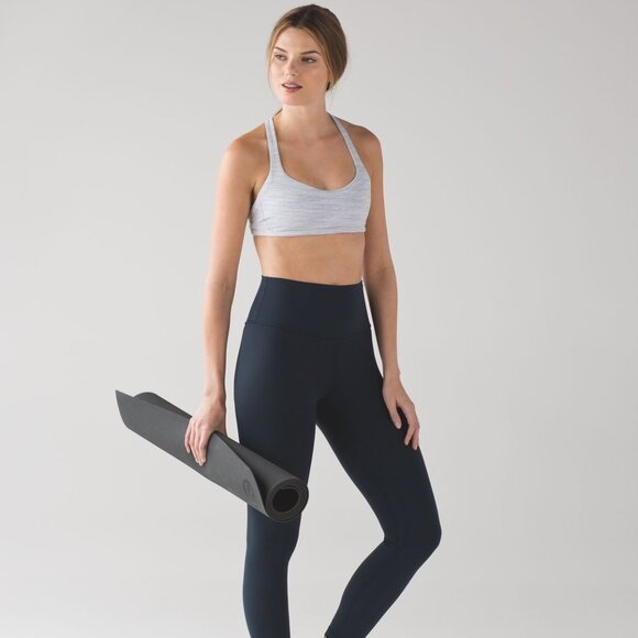 Free to Be Zen Bra - Lululemon size 6 - Picture 1 of 9